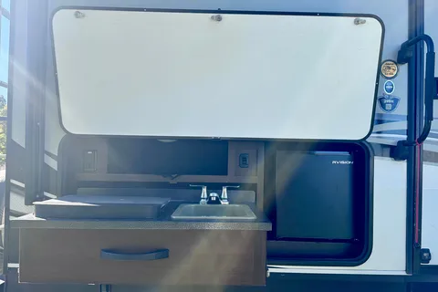 Jayco White Hawk Travel Trailer