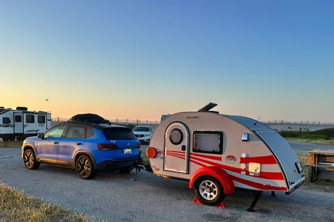 2016 NUCAMP T@G. SO LIGHT IT CAN BE TOWED WITH A BICYCLE!