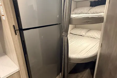 Brand New Coachmen Catalina summit series 7 Travel Trailer