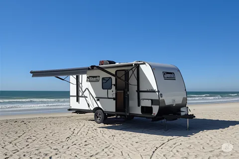Super-Lightweight 2025 Coleman Light 17BX • Sleeps 5 • Delivery Available • Pet-Friendly