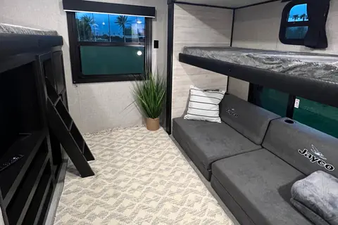 Camp Time!! Jayco Jay Flight 32BHDS Travel Trailer