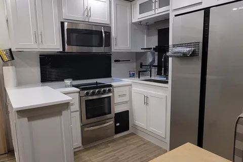 Pruitt's Alliance RV Avenue Fifth Wheel