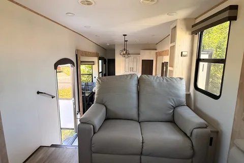 Jack Sparrow RV Rental Fort Wilderness Campground