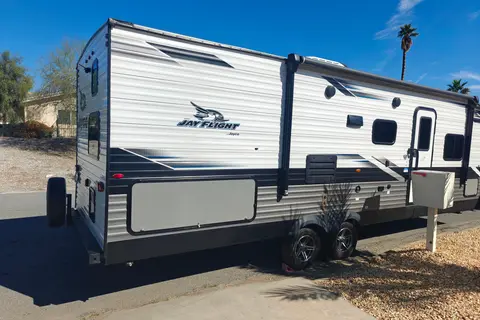 Luxurious 2022 Jayco Rocky Mountain Edition Travel Trailer
