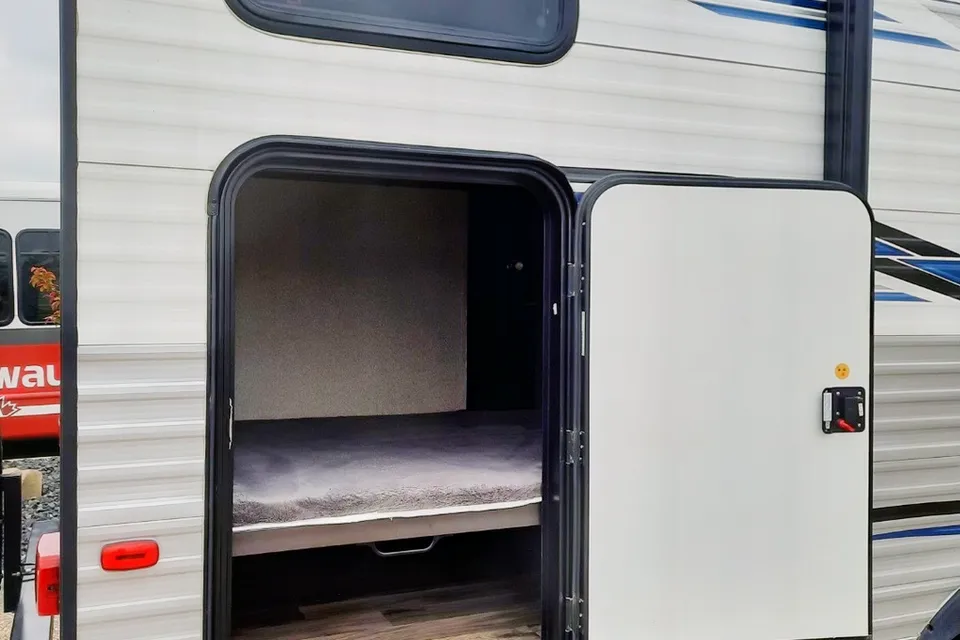 Tracy's Keystone Springdale Travel Trailer