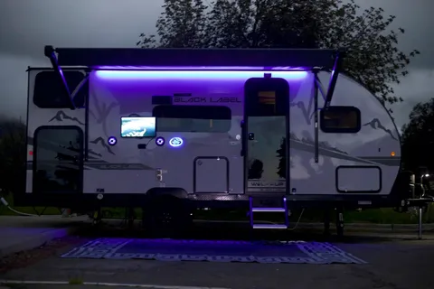 Forest River Wolf Pup 17JGBL Travel Trailer