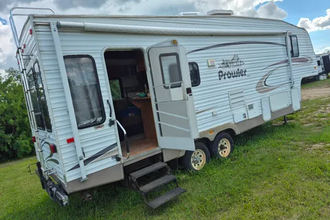 Brad's Fleetwood Prowler 285RL Fifth Wheel