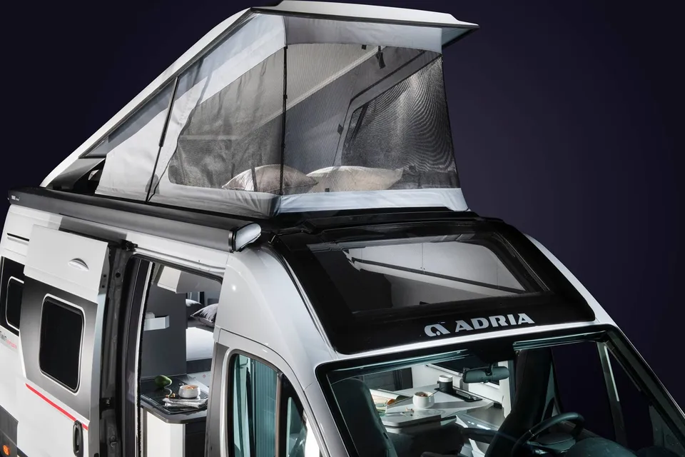 Camper Montenegro Recreational Vehicles  - Adria Twin Sport 600 SPB Class B