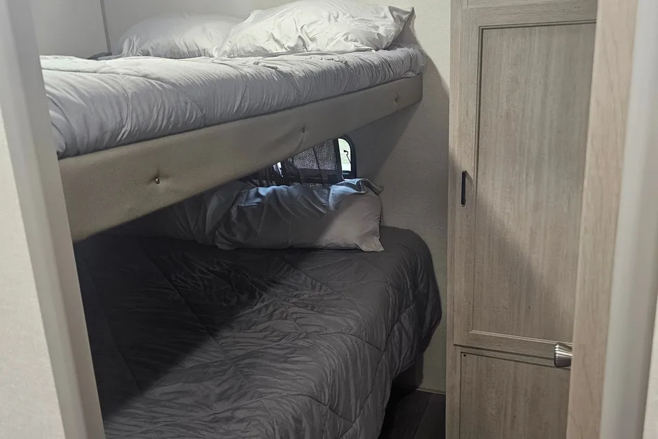2025 Coachmen Catalina Travel Trailer