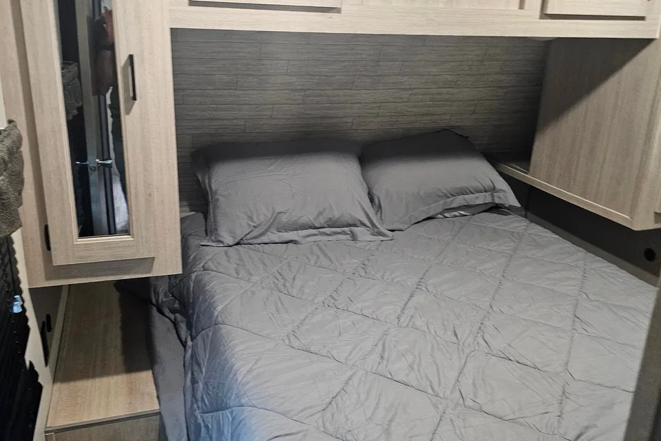 2025 Coachmen Catalina Travel Trailer