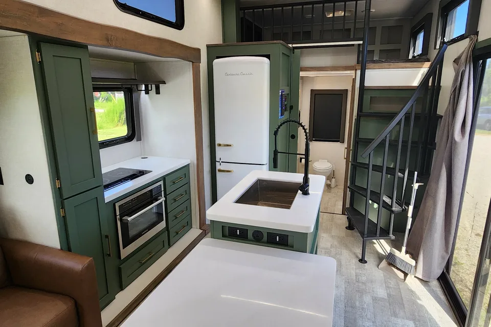 Tides Inn Gulf Shores RV Cottage