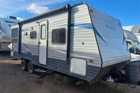 Marrichan's Leisure travel Serenity trailer Travel Trailer