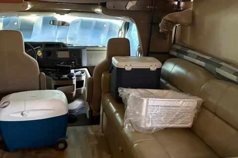 Aline's Sunseeker Ford Class C