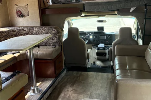 Aline's Sunseeker Ford Class C