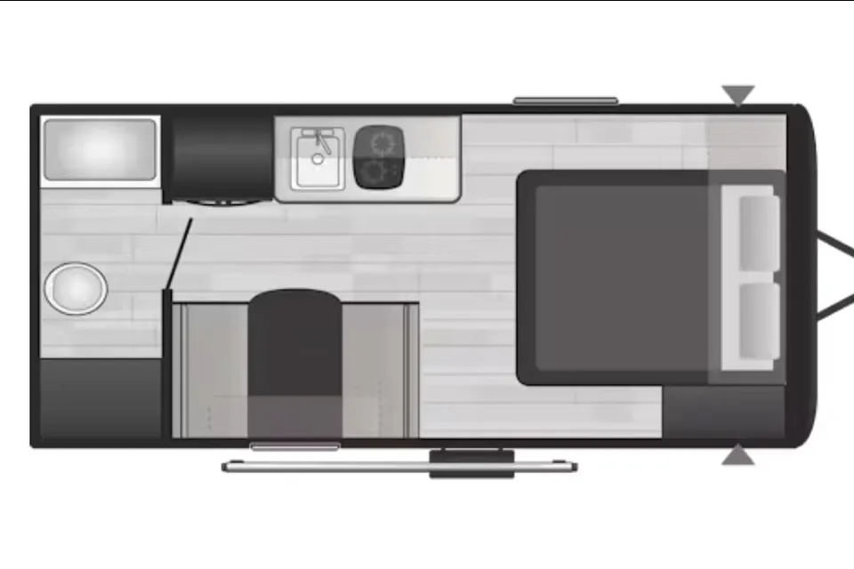 Glamp&Go – Brand New Coleman RV trailer, light and easy to tow
