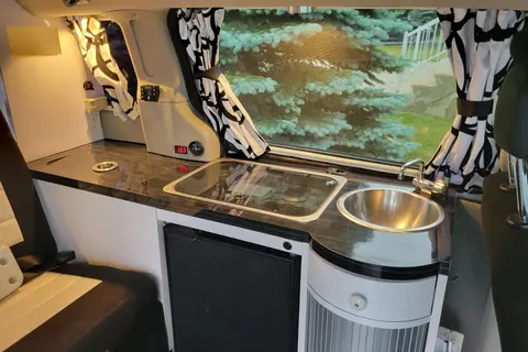 5Mars Illusion Campervan