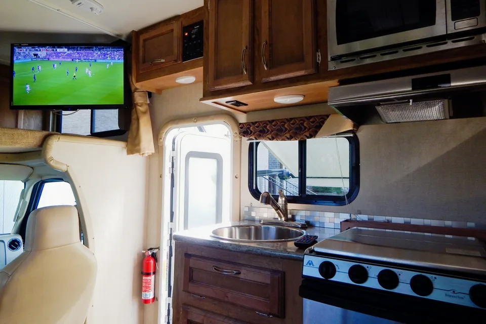 2016 Gulf Stream Conquest