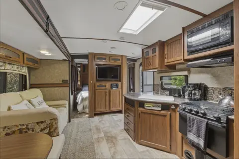 Pleasants Jayco Luxury Bunkhouse Trailer