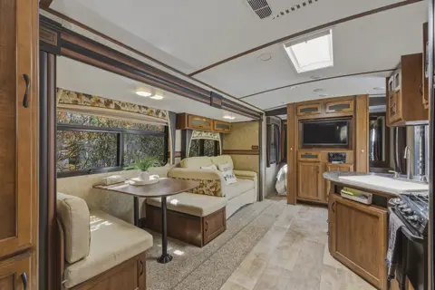 Pleasants Jayco Luxury Bunkhouse Trailer