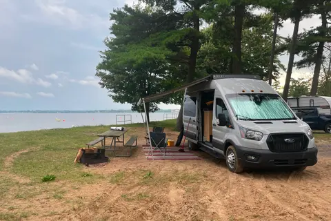 Transit 350 AWD