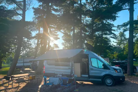 Transit 350 AWD
