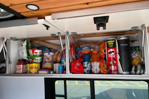 Van-Escapades 23-002 - Promaster 4 places