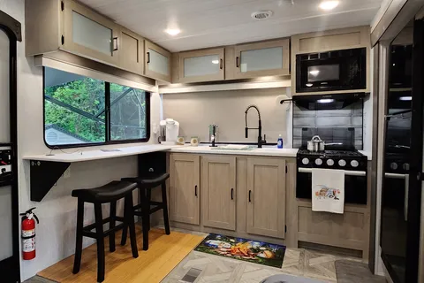 😀BOOK NOW #1: Wildwood into the Smokies - 2 PETS FREE ⭐⭐⭐⭐⭐