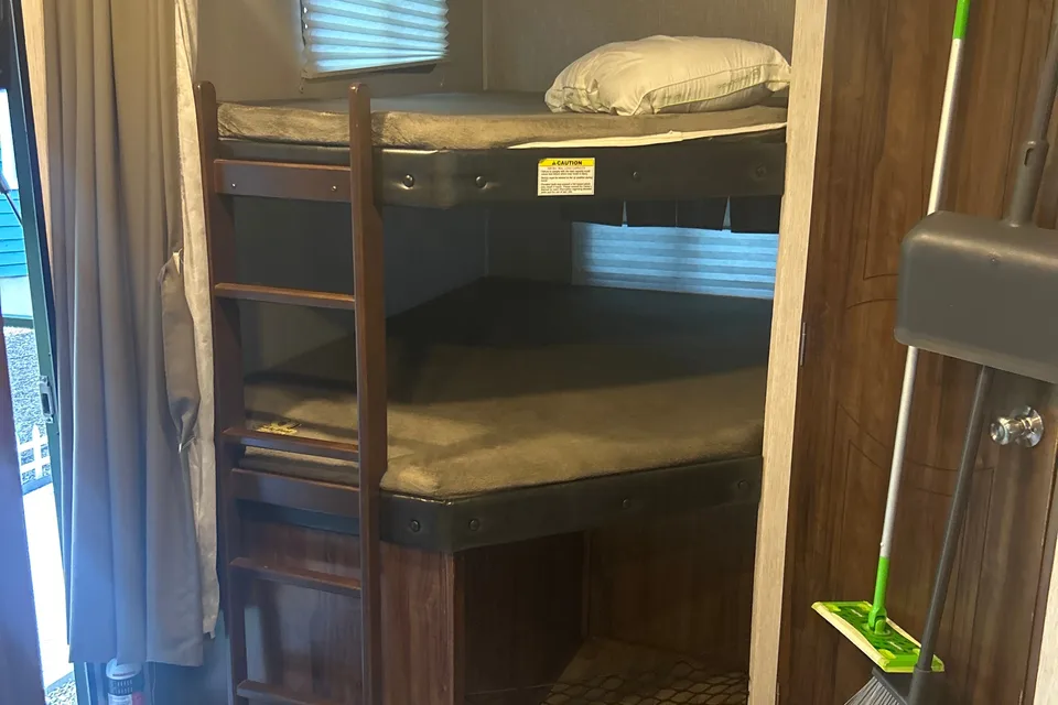 Christopher's Heartland Wilderness ultra Travel Trailer