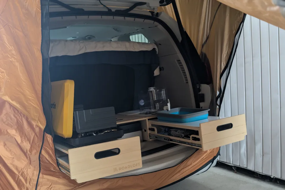 INDIE, notre Chrysler Grand Caravan 2023 aménagée pour vivre vos aventures !