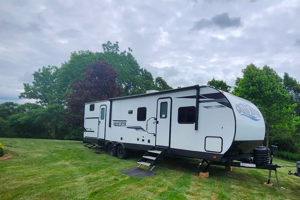 Jeff's Grand River Bunkhouse Travel Trailer