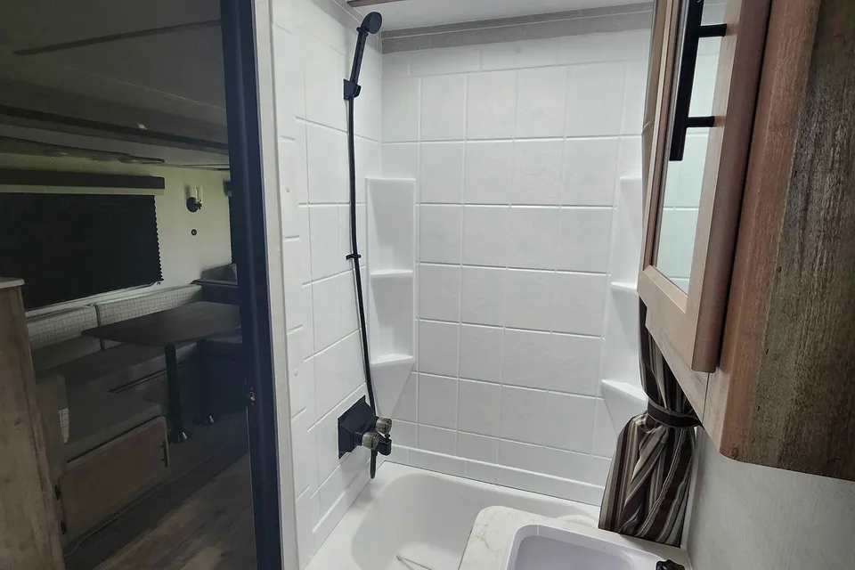 Jeff's Grand River Bunkhouse Travel Trailer
