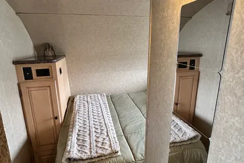 Cozy Coastal Camper