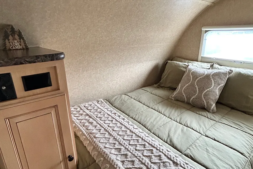 Cozy Coastal Camper