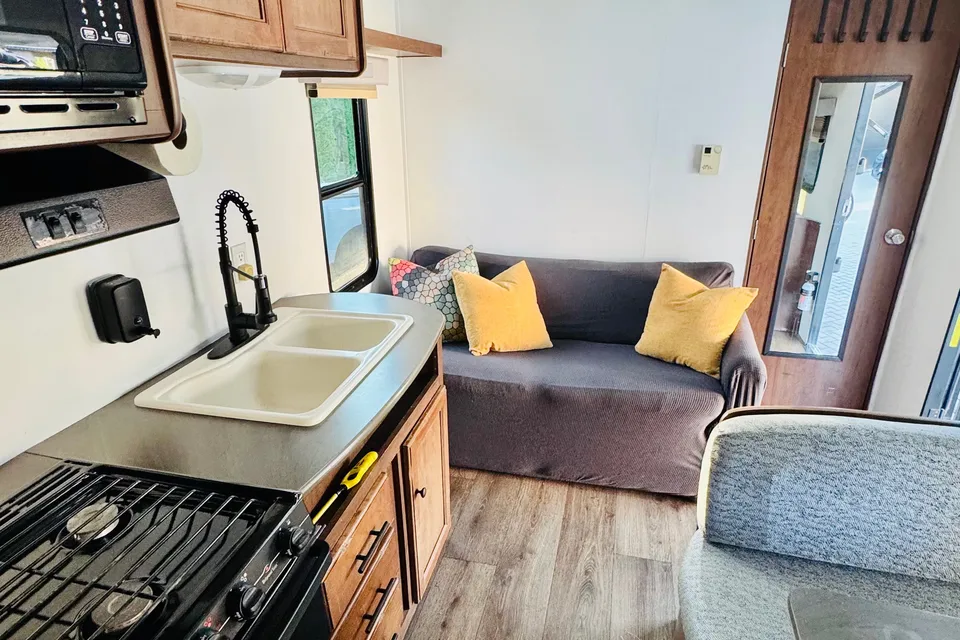 Updated Aspen Trail Travel Trailer