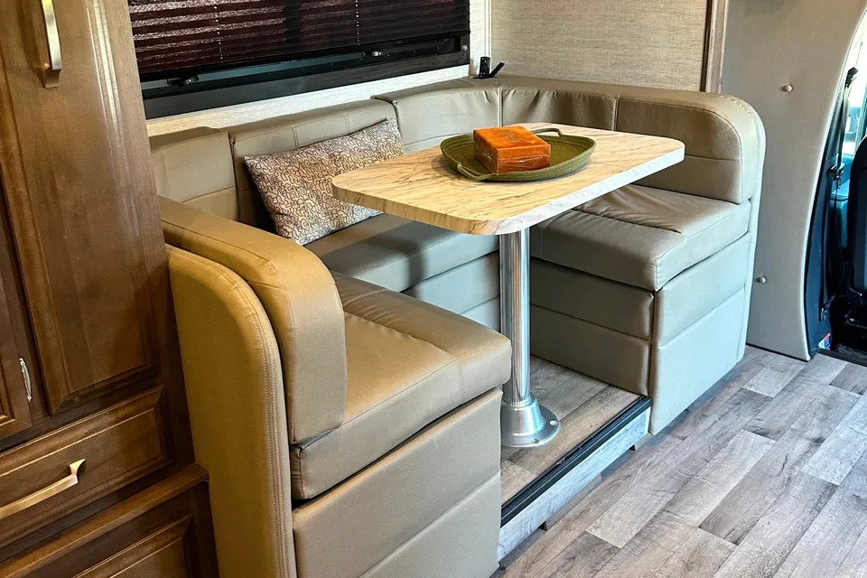 Cantens family coach
