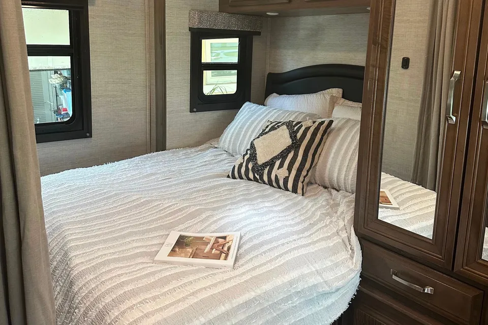 Cantens family coach