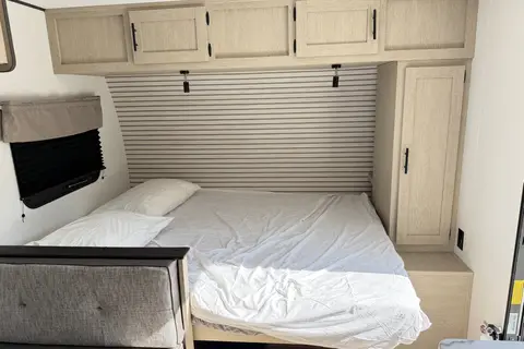 Shasta's Brand new 2026 20' Travel Trailer