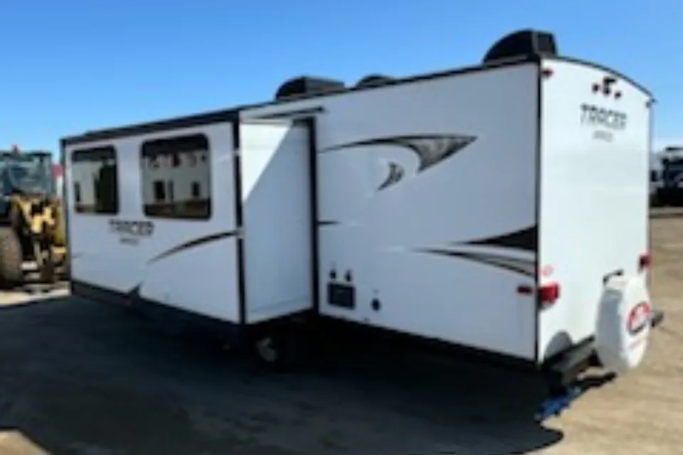 Brandi's Forest River Tracer Breeze Travel Trailer
