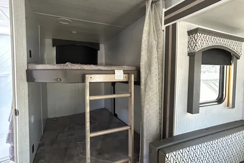 Bree’s Forest River Evo Travel Trailer