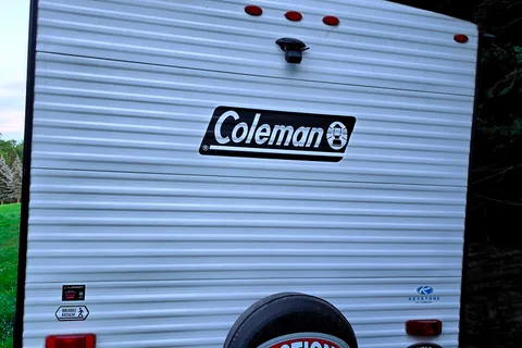 Coleman 17B Travel Trailer