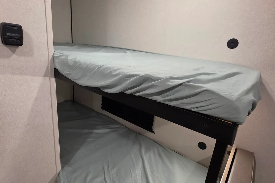 Coleman 17B Travel Trailer