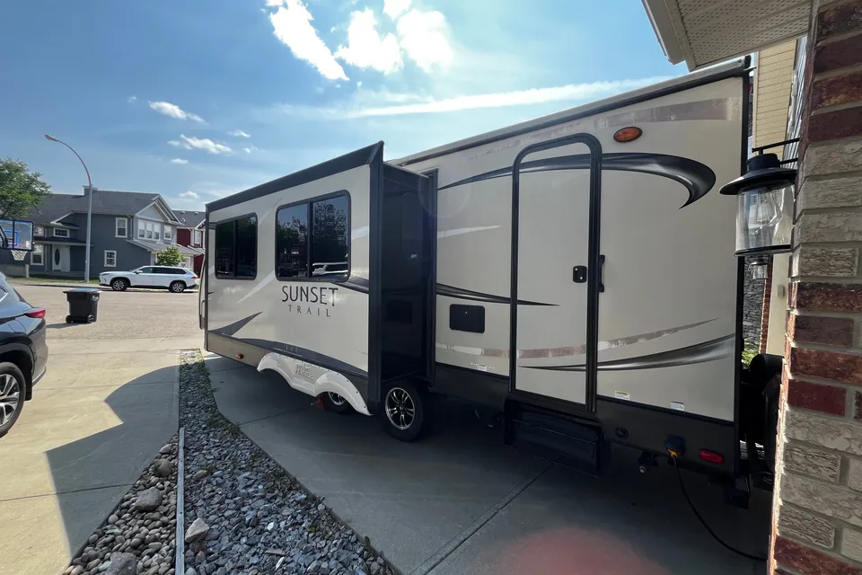 2017 Sunset Trail 270BH