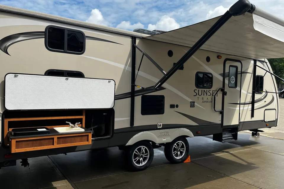 2017 Sunset Trail 270BH