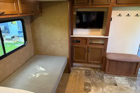 Just Add Marshmallows | Sleeps 7 Family Bunkhouse