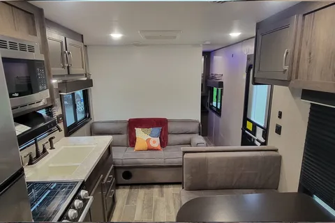 Daniel's Jayco for family of 8 :)