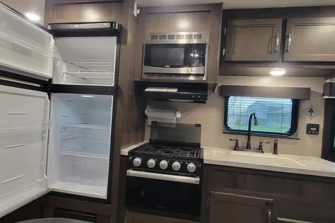 Daniel's Jayco for family of 8 :)