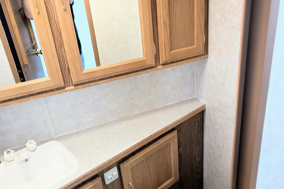 Sean's Vanguard Legend Travel Trailer