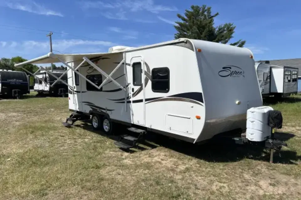 WestK Spacious Bunkhouse with Dinette Slide **DELIVERY ONLY**