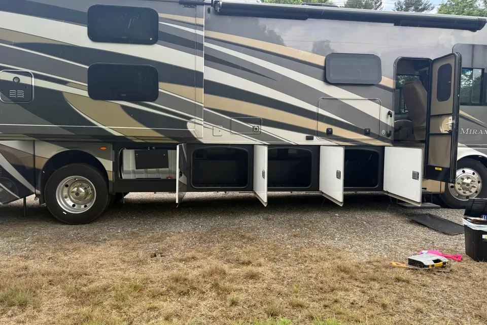 The Adventure House on Wheels