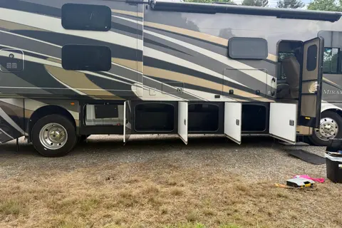 The Adventure House on Wheels